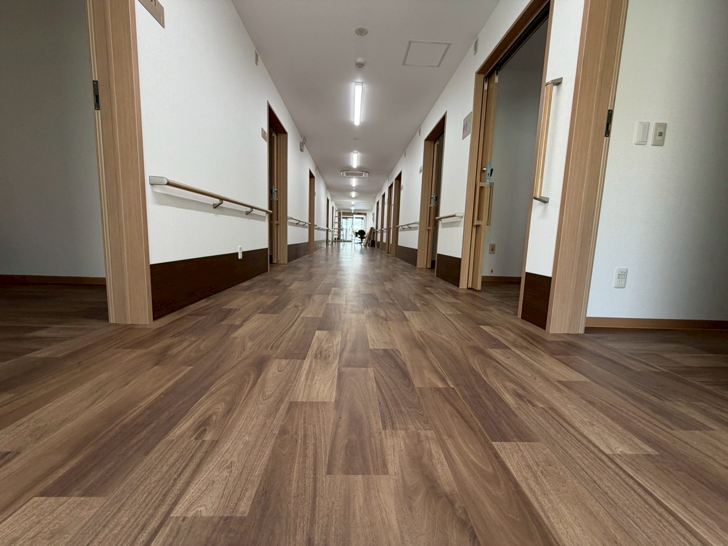 アイチャッチ 左画像