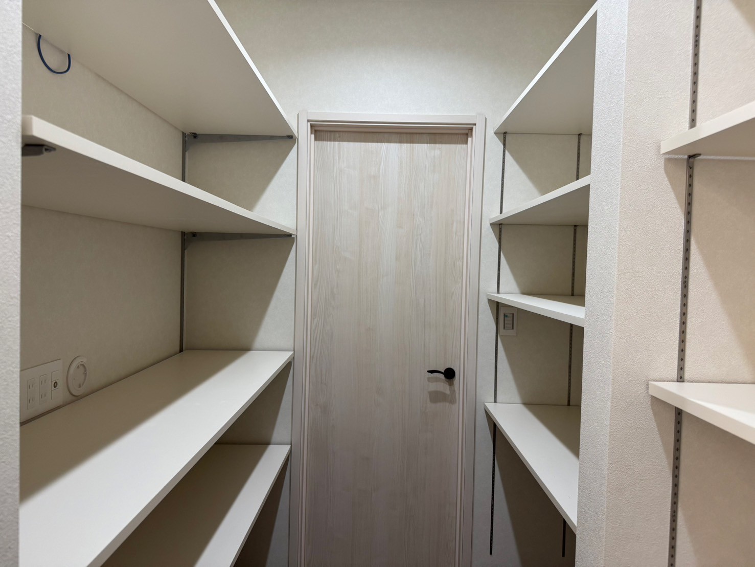 アイチャッチ 左画像